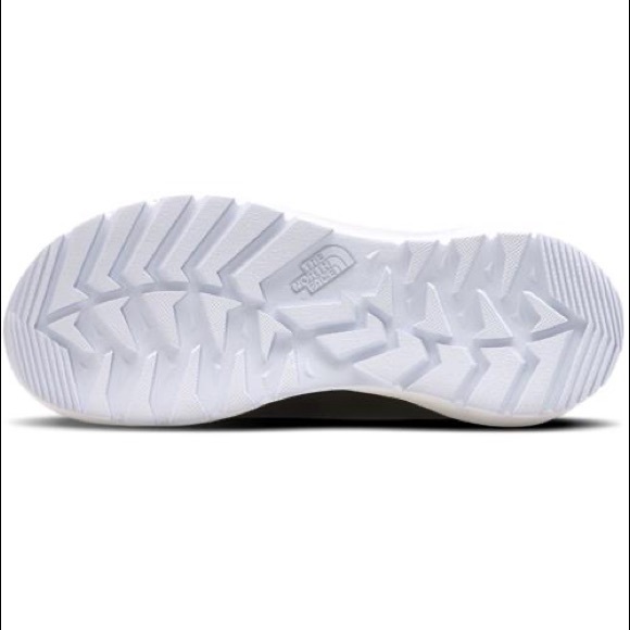 The North Face Thermoball Pull-On Plaid - Picture 7 of 7